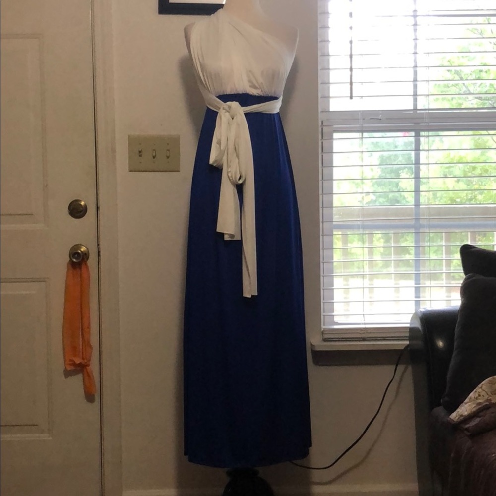 Infinity maxi dress